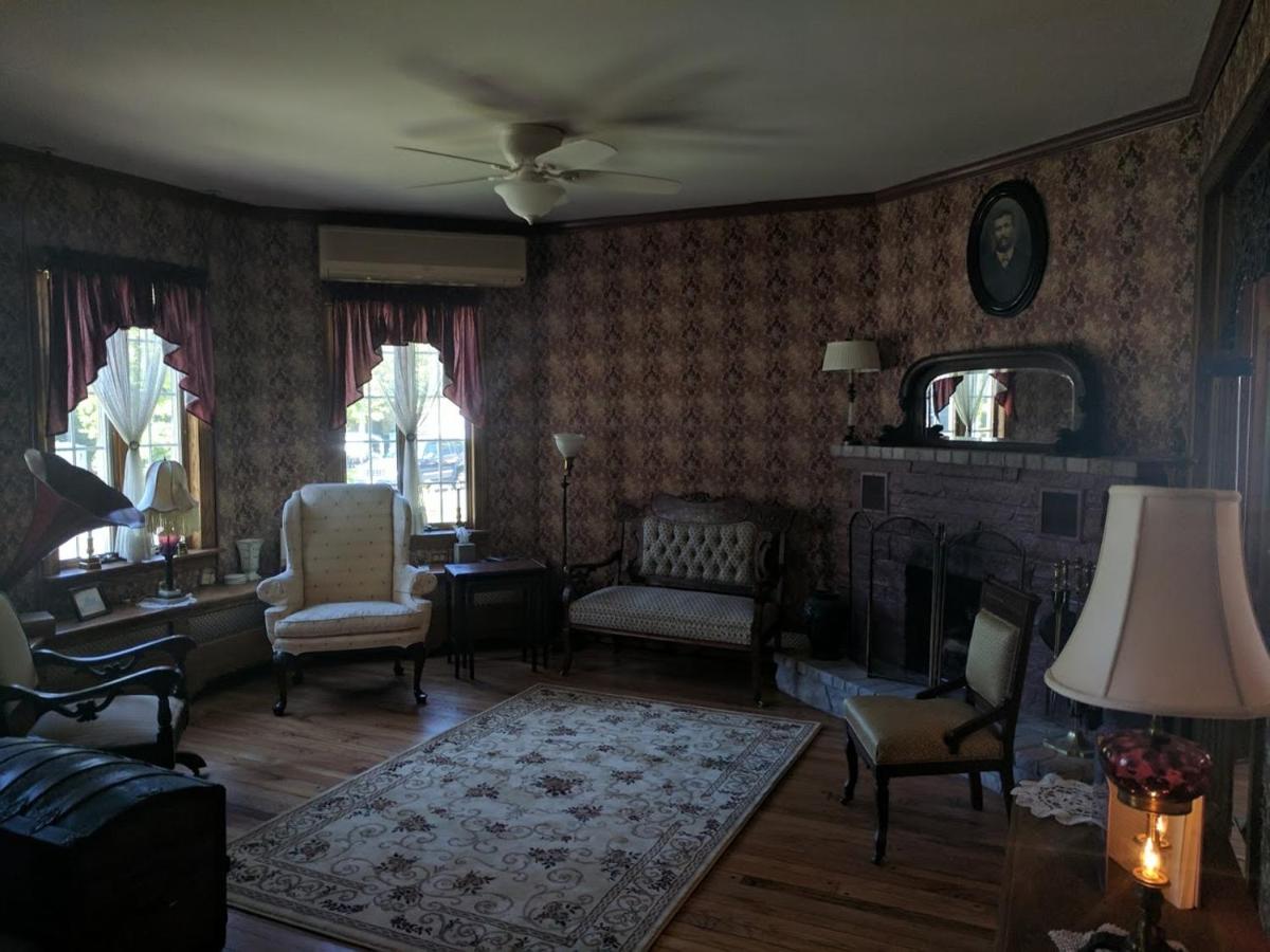 Inn at the Park - Housity
