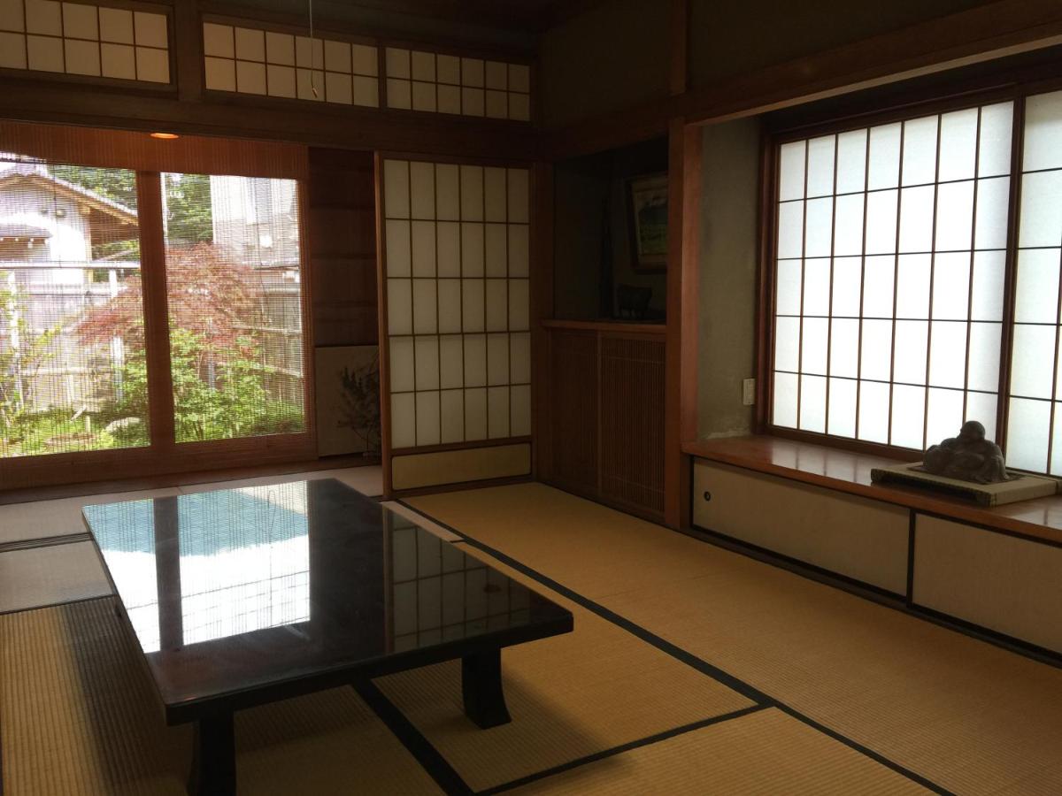 Hakusan Japanese-Style House - Housity