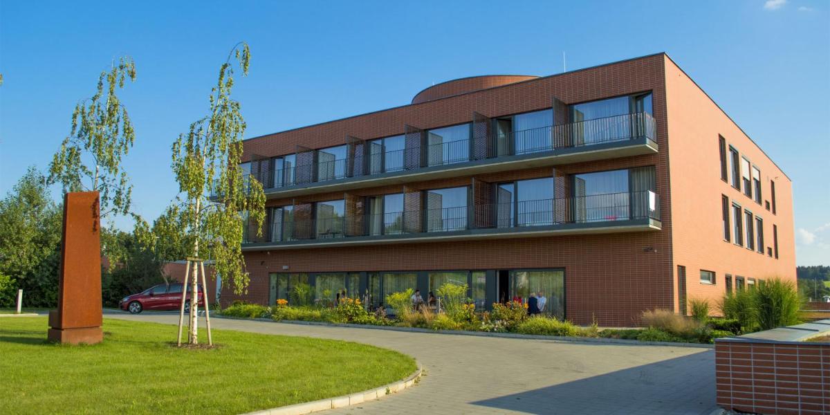 Hotel S-PORT Véska - Housity