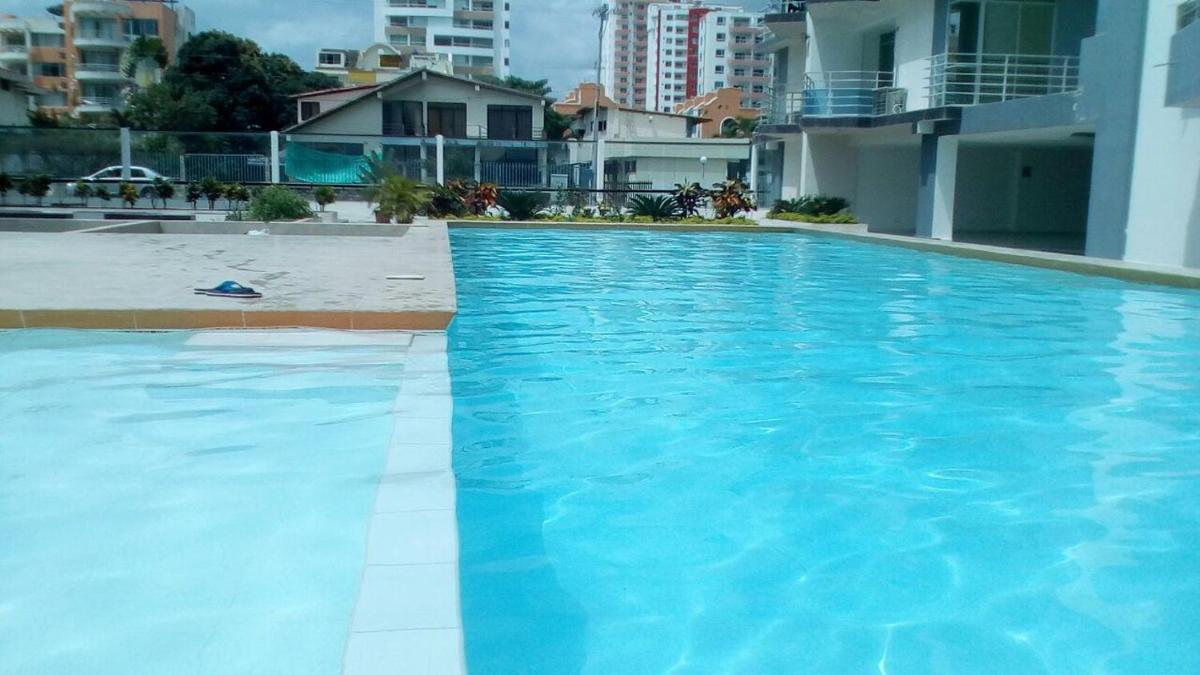 Arena Plaza Tonsupa - Housity