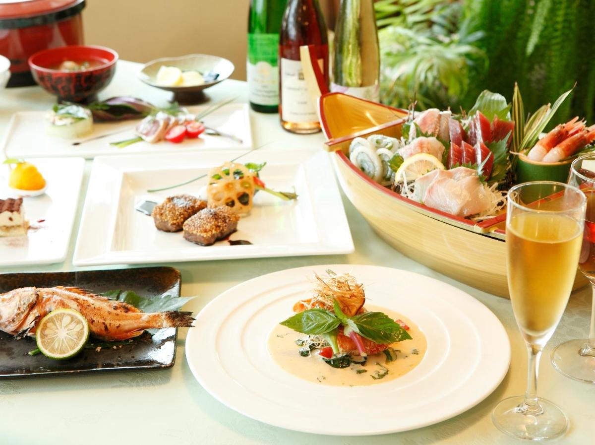 Koibito Misaki Pension Marine Mates - Housity