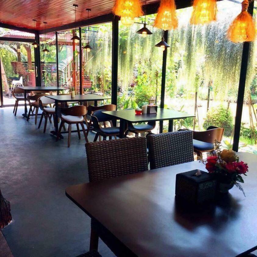 Ruean Thai Nai Bang by PANSAK Resort - Housity