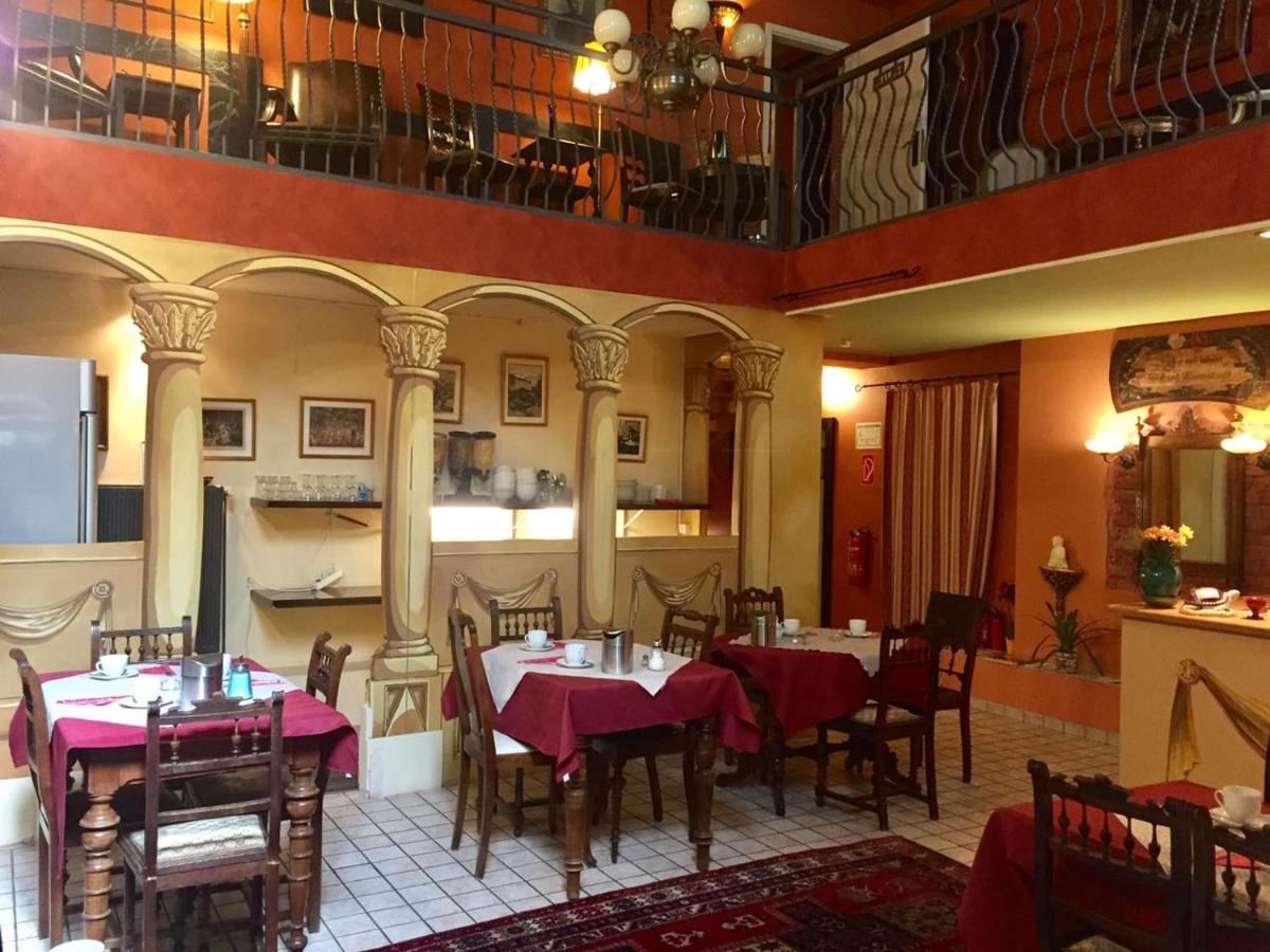 Pension Tempelhof - Housity