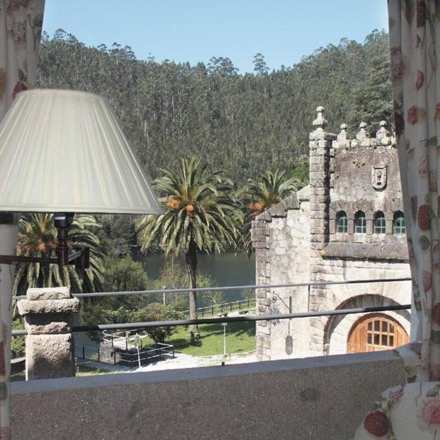 Hotel Pesqueria del Tambre - Housity