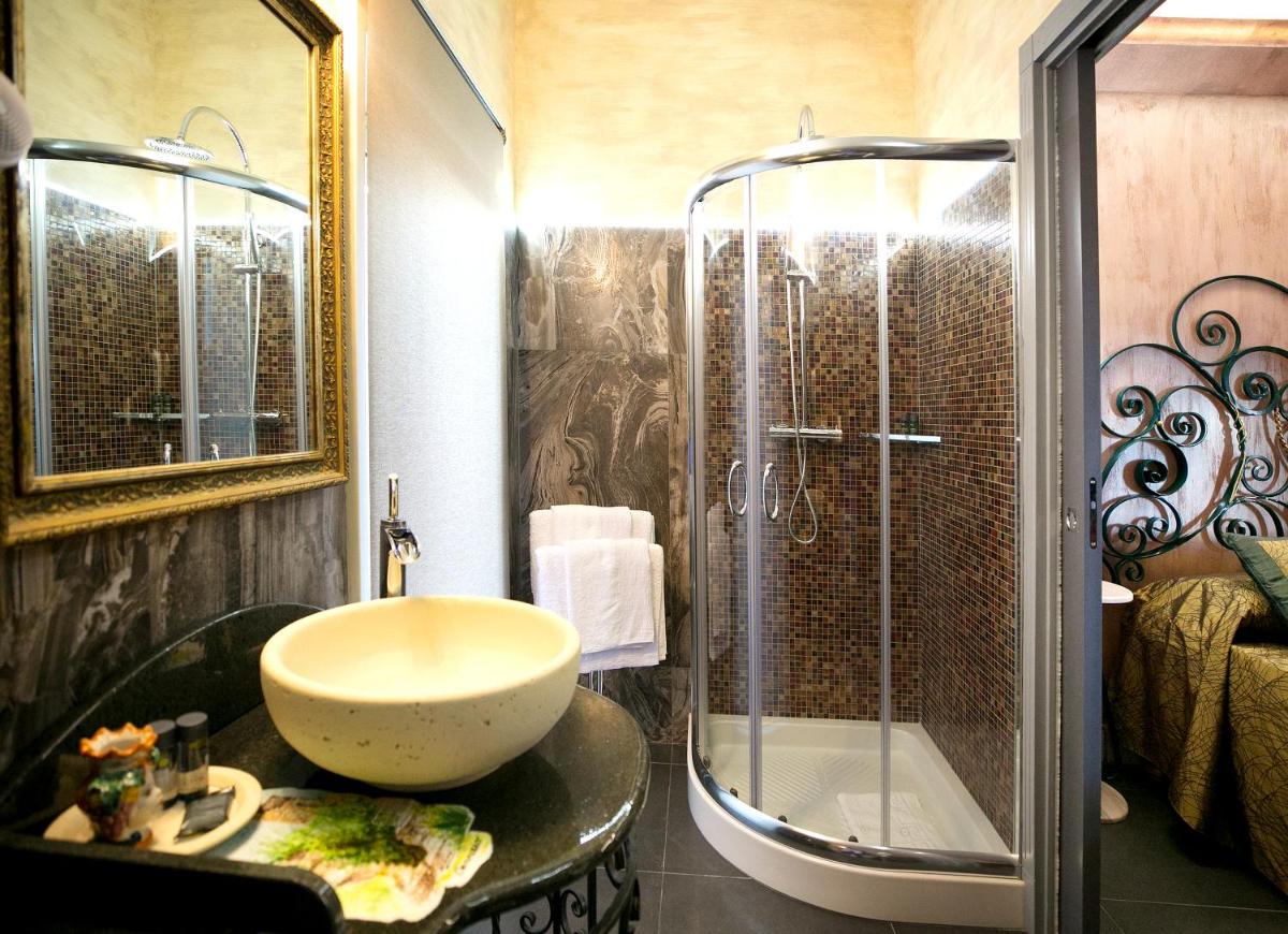Animosa Suites - Housity