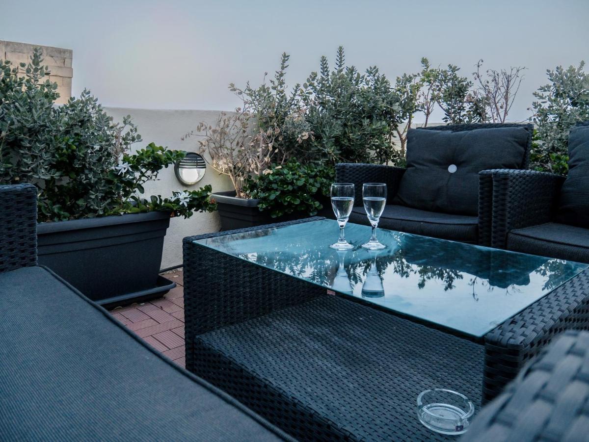 Valletta Kursara Port View - Housity