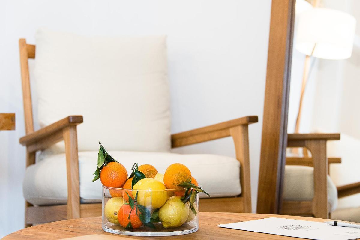 Imagen de la galería de S'Hotelet d'es Born - Suites & SPA, en Ciutadella