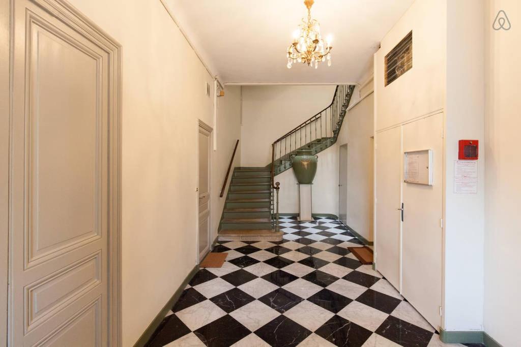 Cannes Fast Internet Central Apartment - Hizvo