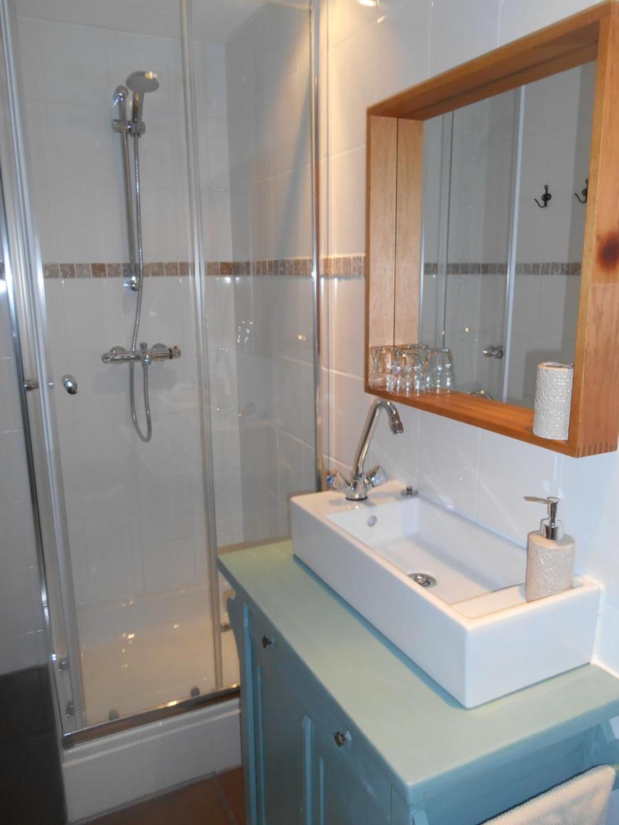 Anneke's Bed en Botterhammeke - Housity