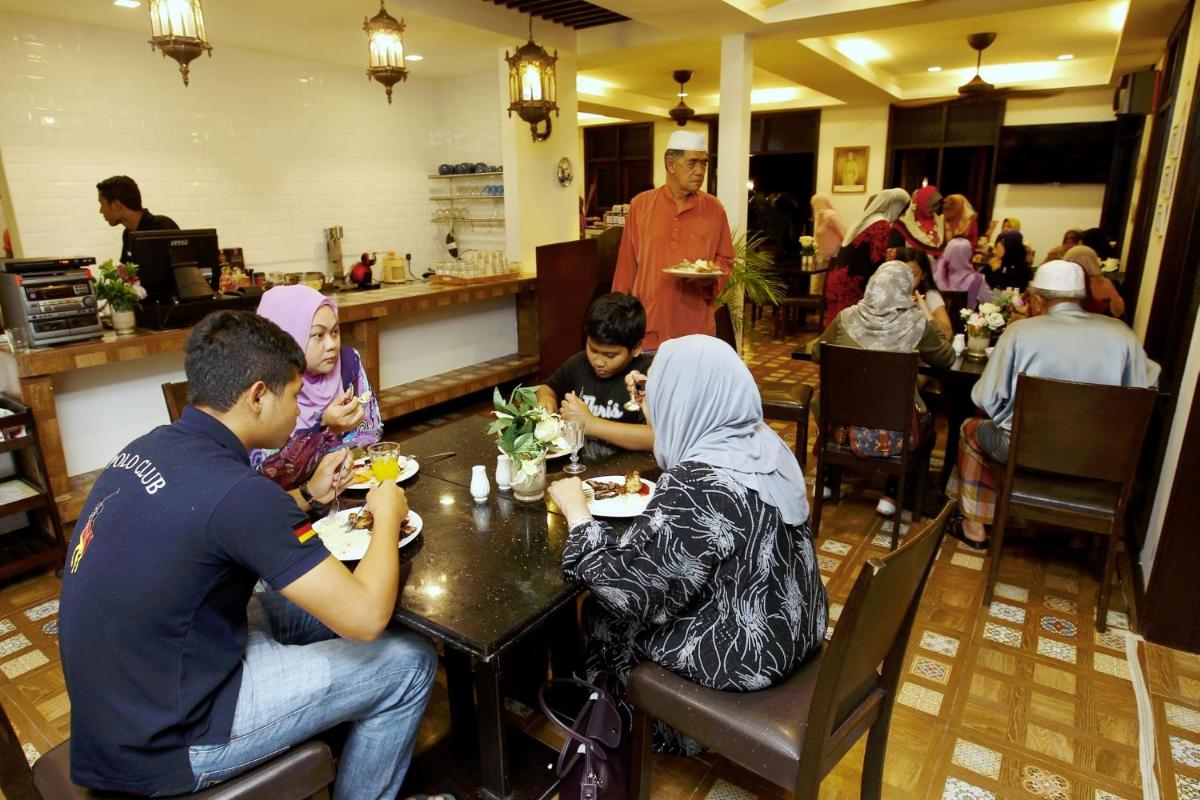 The Manor Beach Resort Besut - Housity
