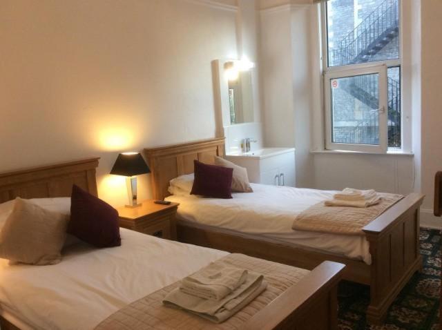 Cavell House Bed and Breakfast - Housity