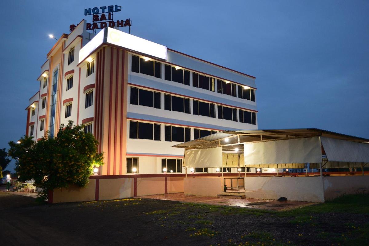 Hotel Sai Shraddha - Housity