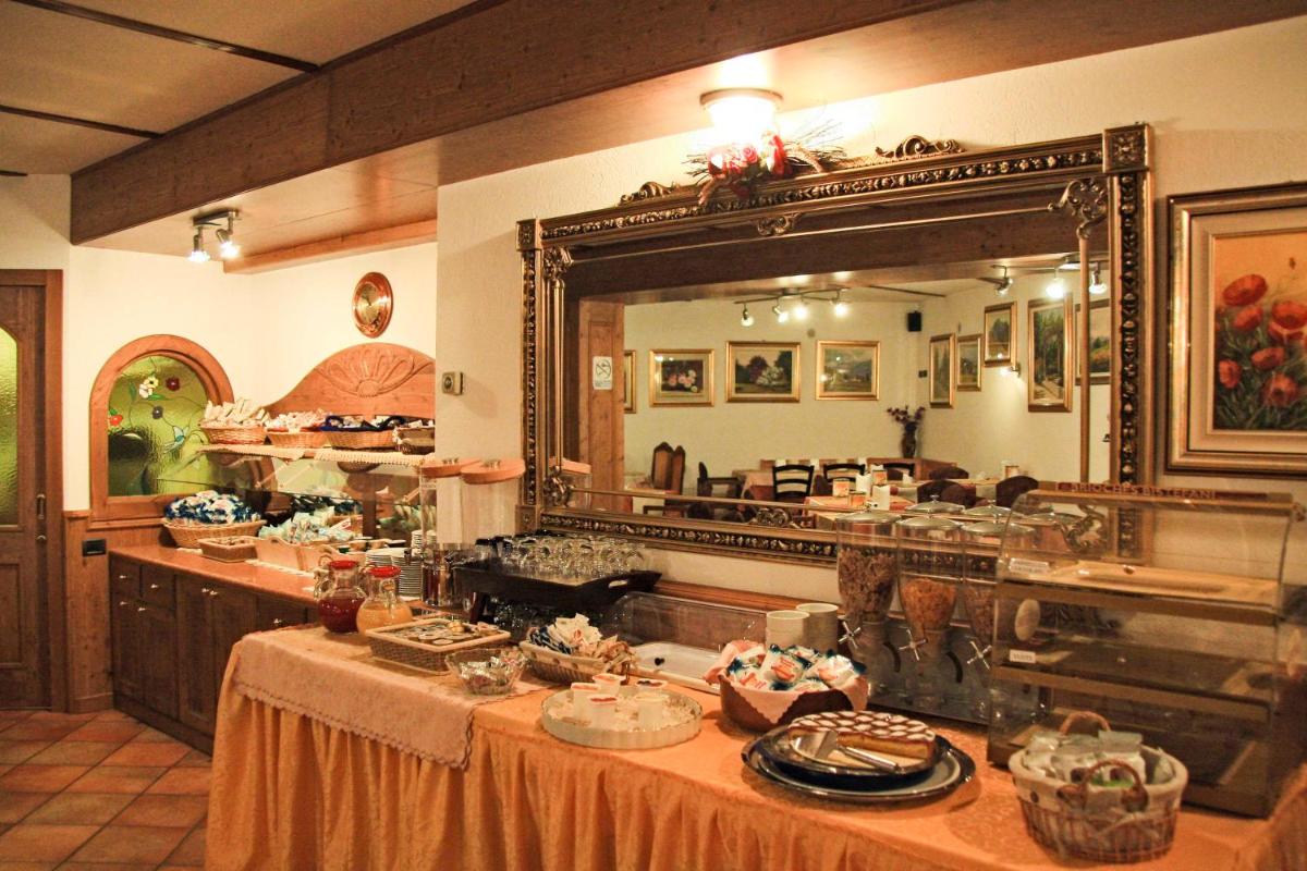 Hotel Les Saisons - Housity