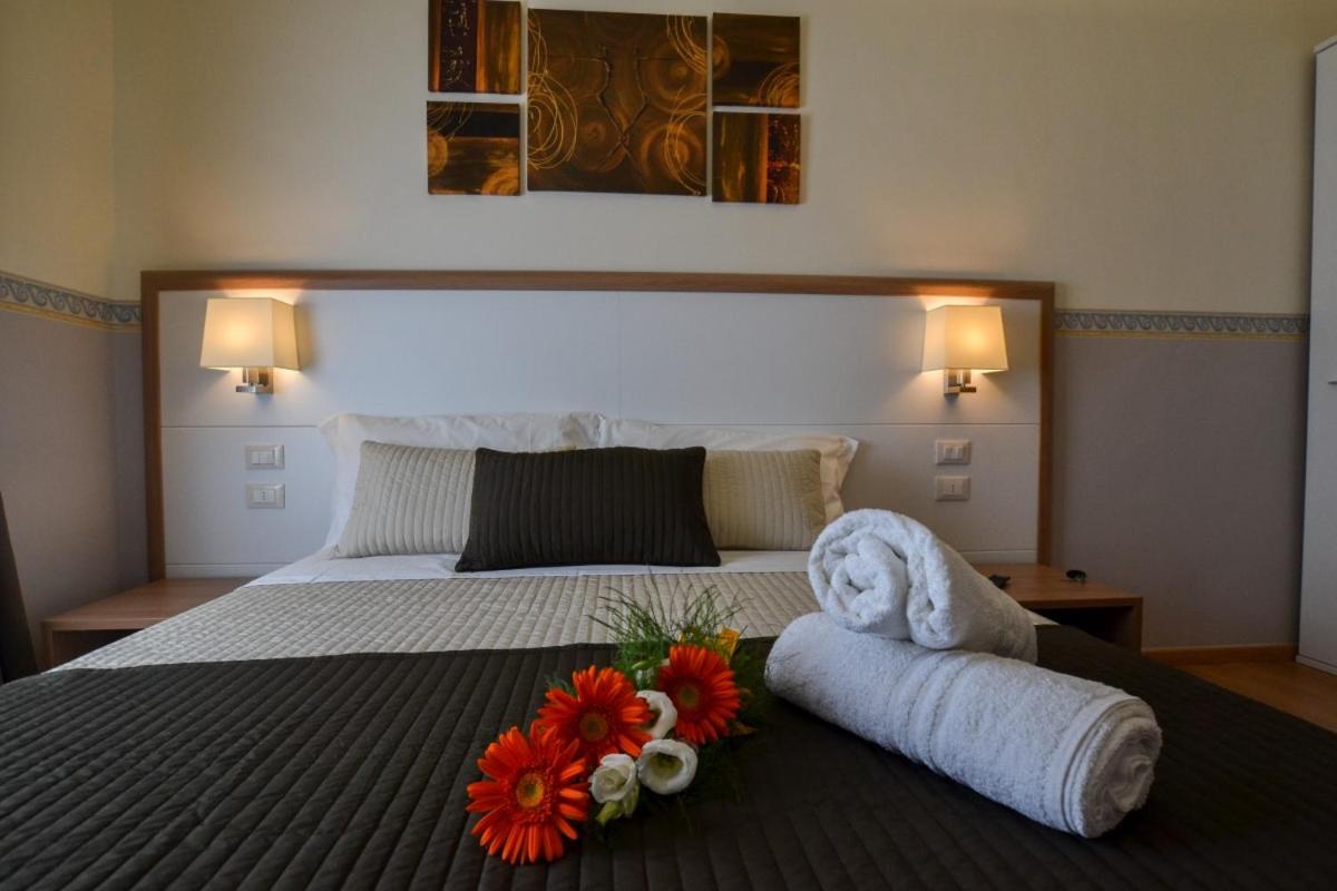 B&B AL VIALE - Housity