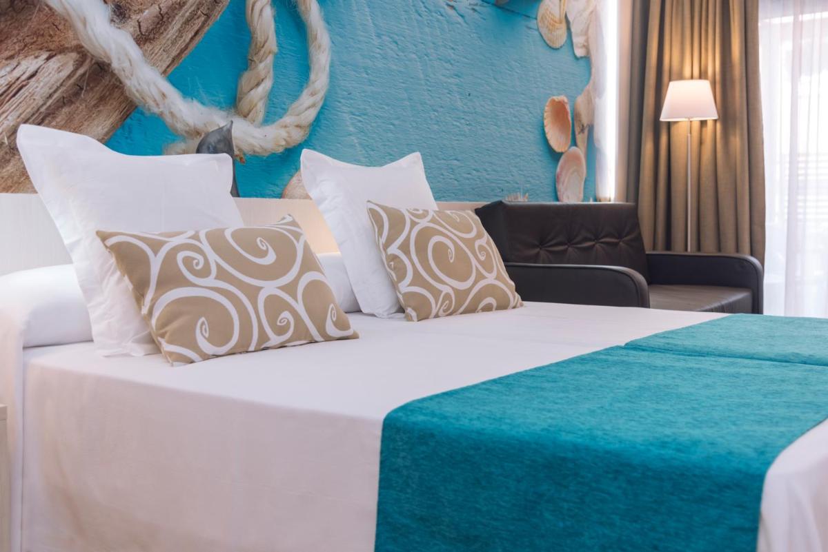 Cama o camas de una habitación en Sumus Hotel Stella and Spa 4S Adults Recommended