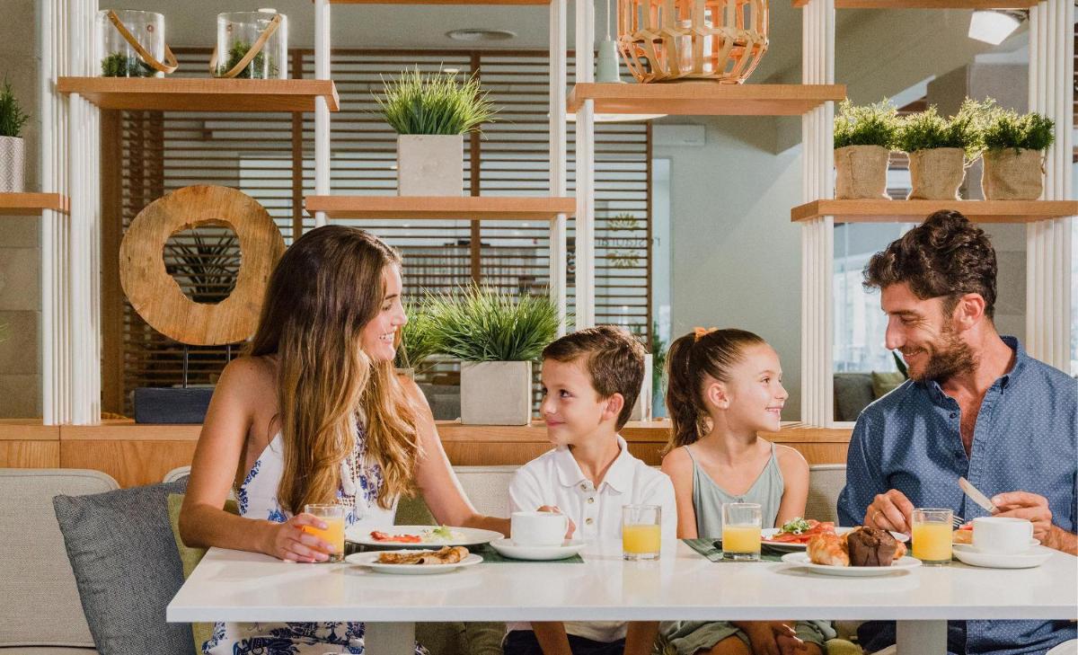 Clientes alojados en Club del Sol Aparthotel