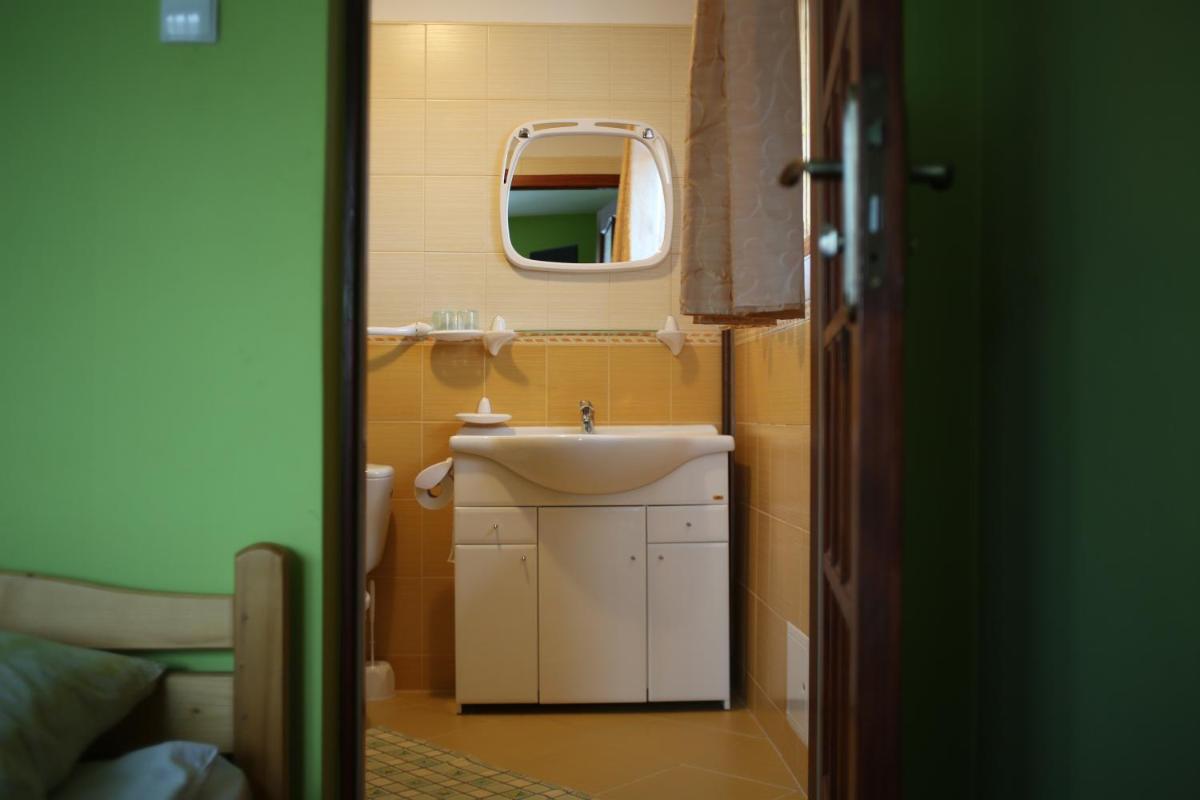 Pokoje Gościnne u Ady - Housity