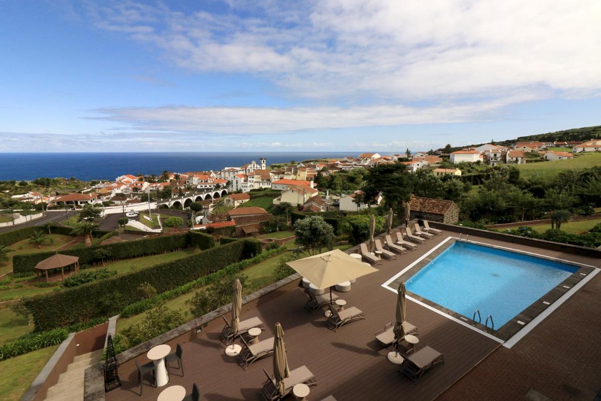 A piscina em ou perto de The Lince Nordeste