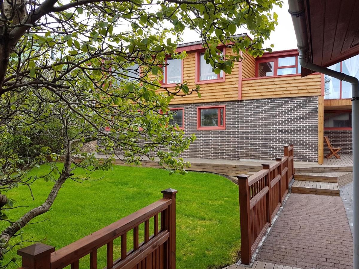 Holiday Guesthouse - Housity