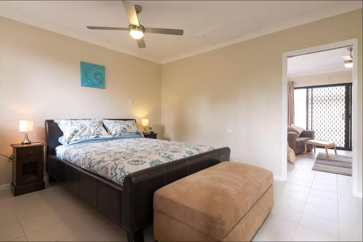 The Villa at the Bay - Housity