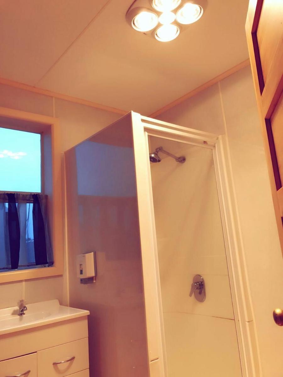 Otautau Hotel - Housity