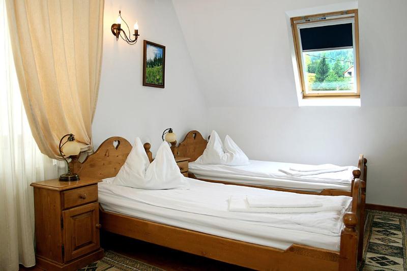 Pensiunea Vraja Muntelui - Housity