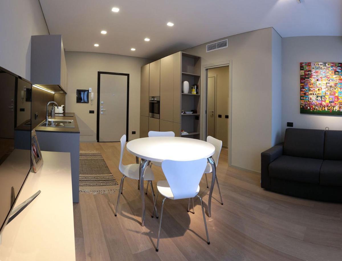 Suite Porta Romana #2 - Housity
