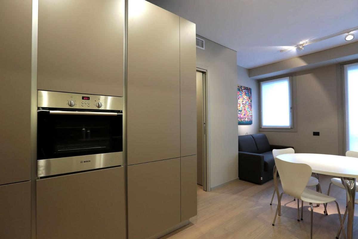 Suite Porta Romana #2 - Housity