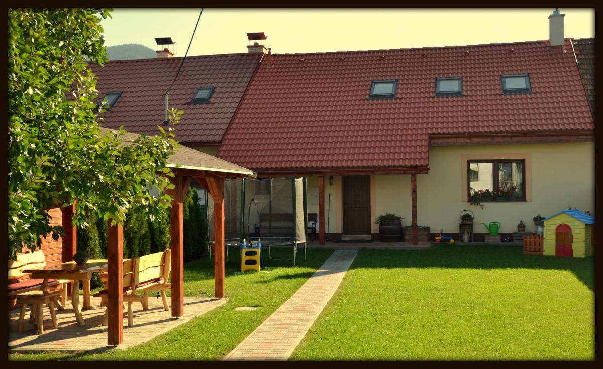 Nina Liptov - Housity