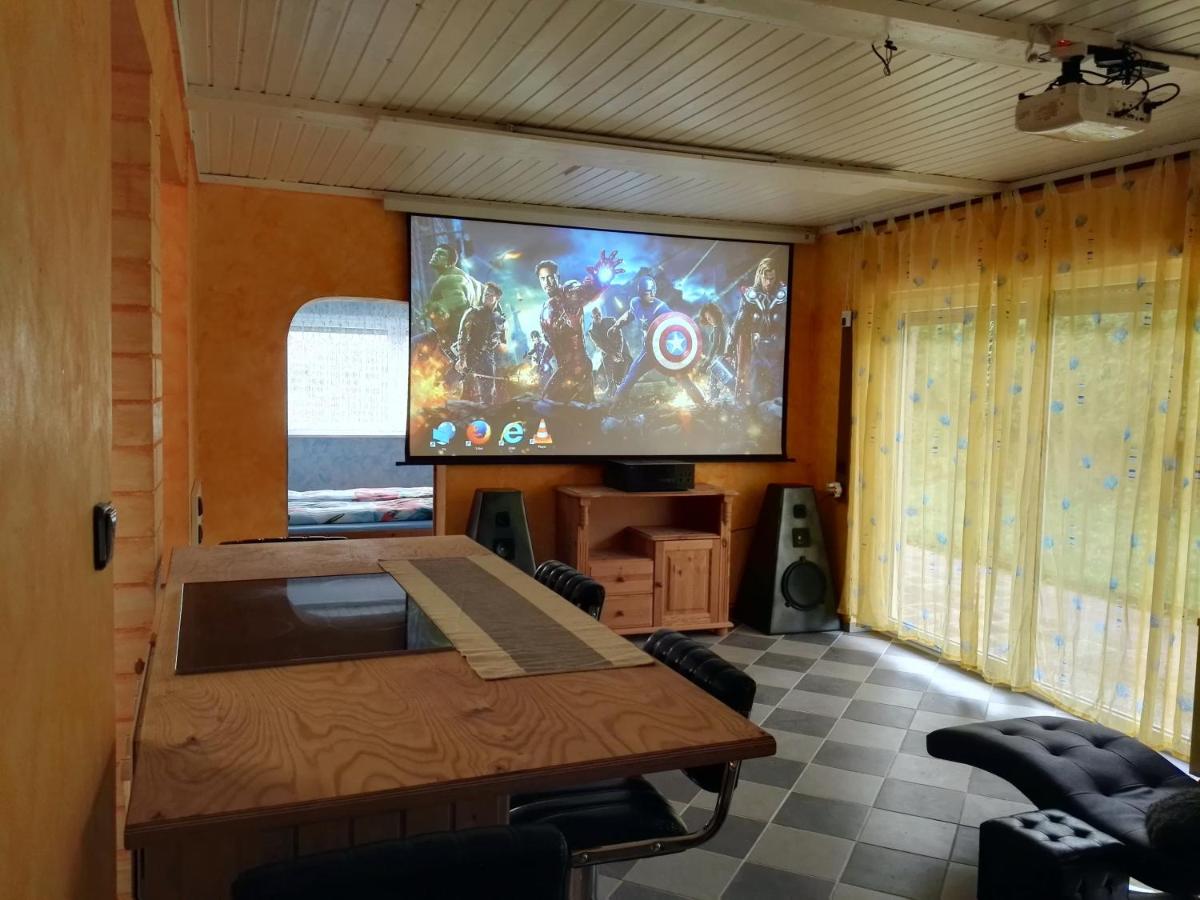 Ferienwohnungen mit Weitblick - Housity
