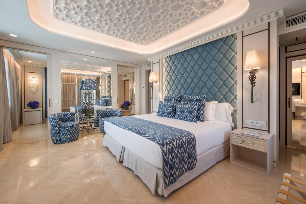 Cama o camas de una habitación en Gran Hotel Miramar GL