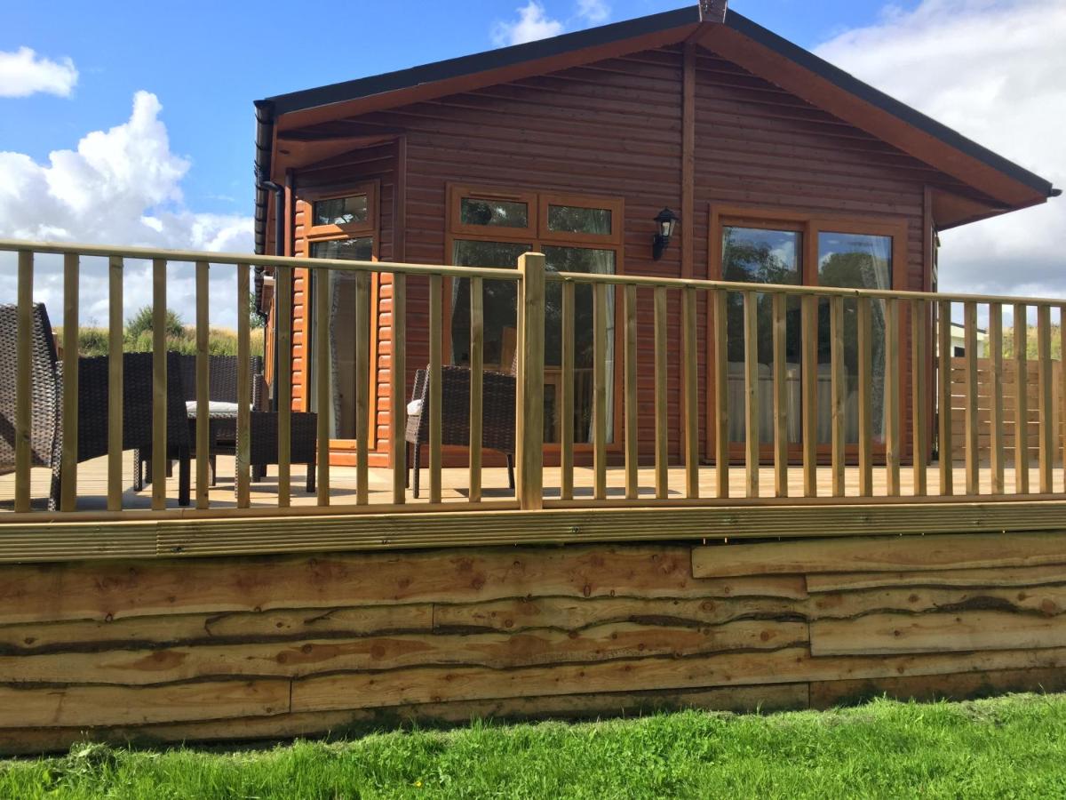 The Warwick lodge - Housity