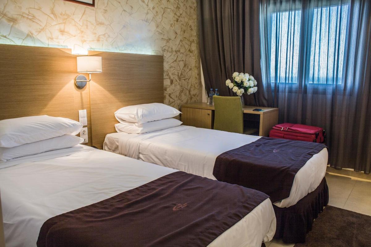 Africa Nova hotel - Housity