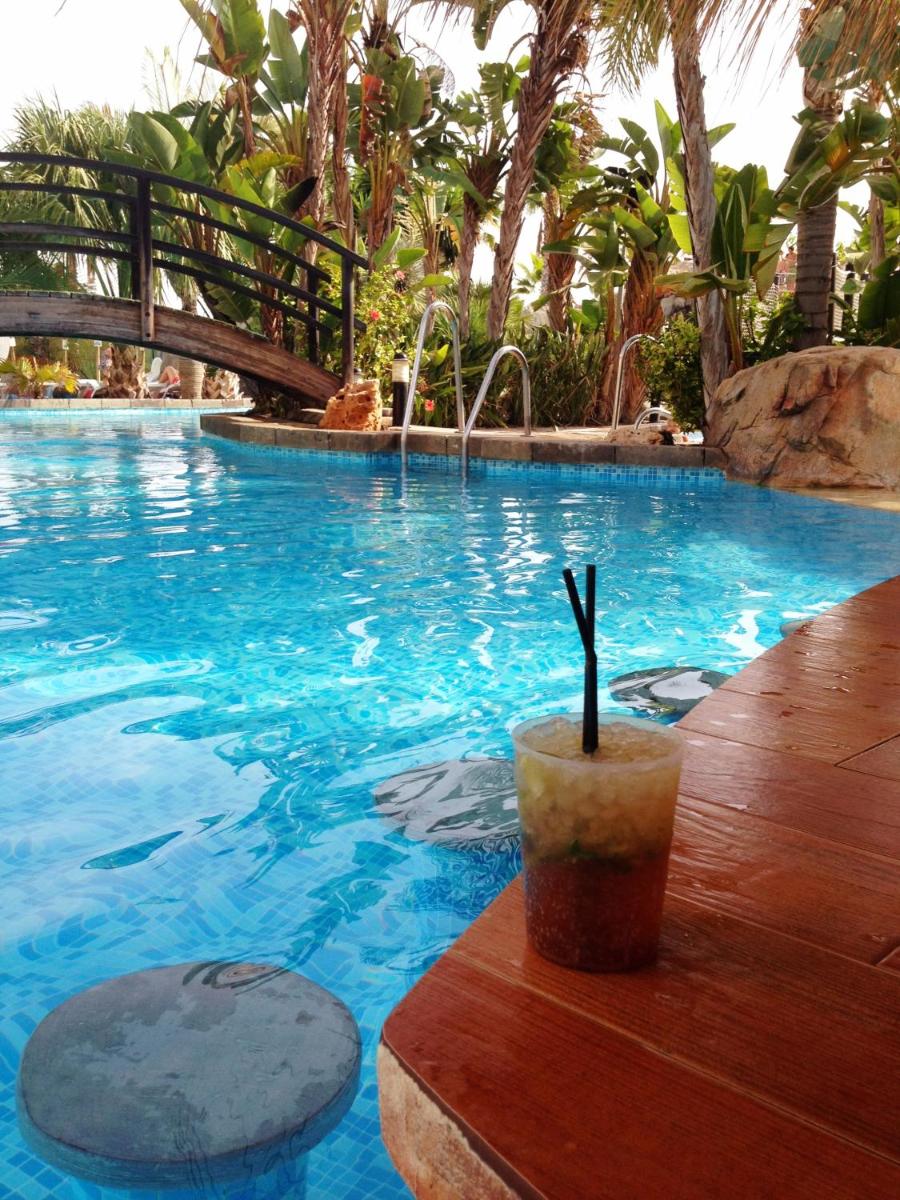 Piscina en o cerca de La Marina Resort