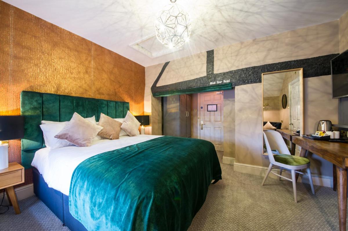 The Bulls Head by Innkeeper's Collection - Housity