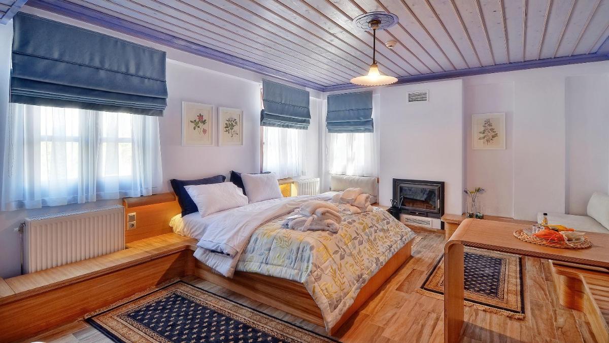 Dilofo Hotel Luxury Suites - Housity