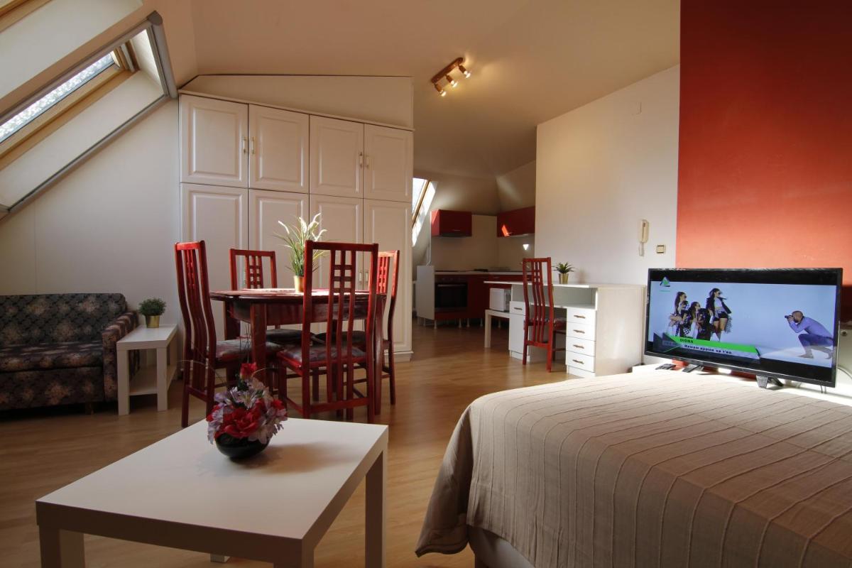 Guest Rooms Stay Nexus - Housity