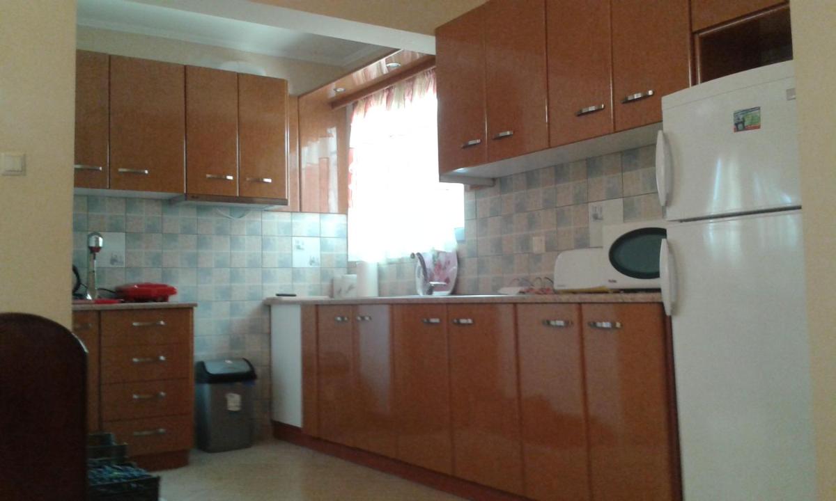 Sunny holiday home - Housity