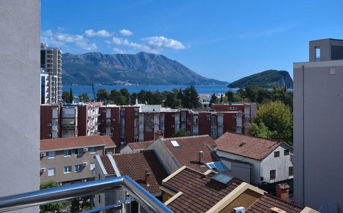 Apartment Bojana - Housity
