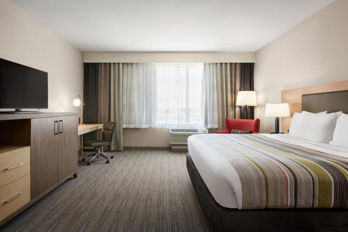 Suitetrails - Country Inn & Suites by Radisson, New Braunfels, TX