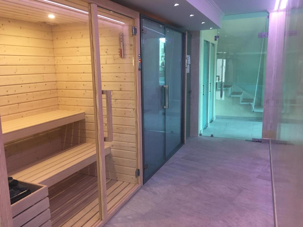 Uma casa de banho em Promar - Eco Beach & Spa Hotel
