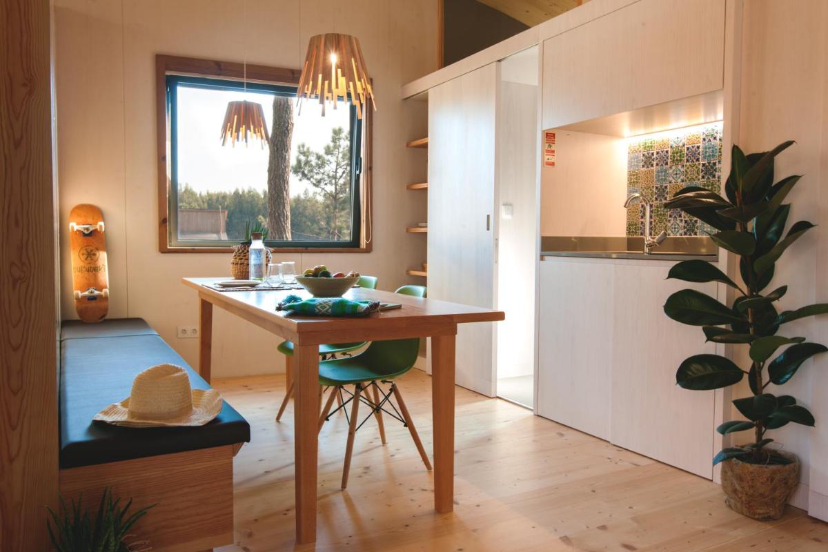 A cozinha ou kitchenette de Bukubaki Eco Surf
