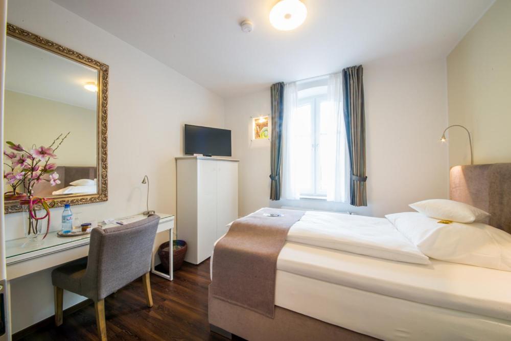 Landhotel Alte Töpferei - Housity