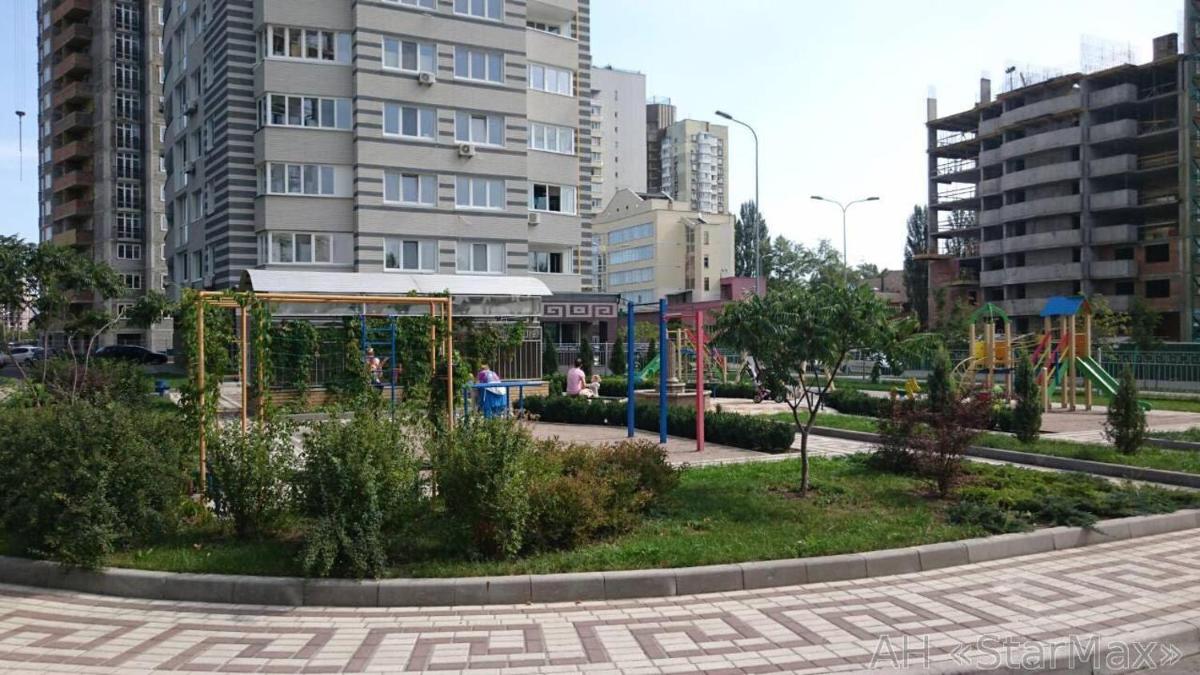 Green Stone - Hizvo