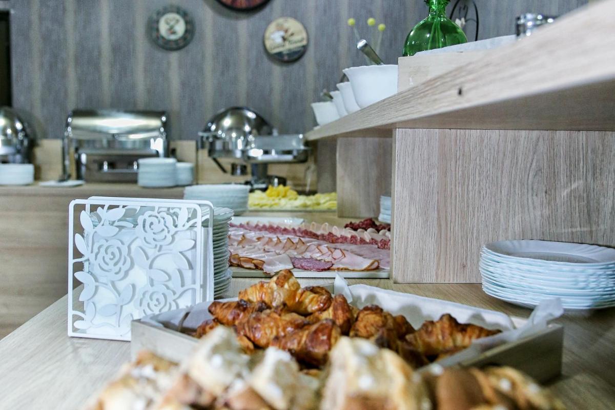 Suitetrails - Prestige Boutique Hotel Craiova