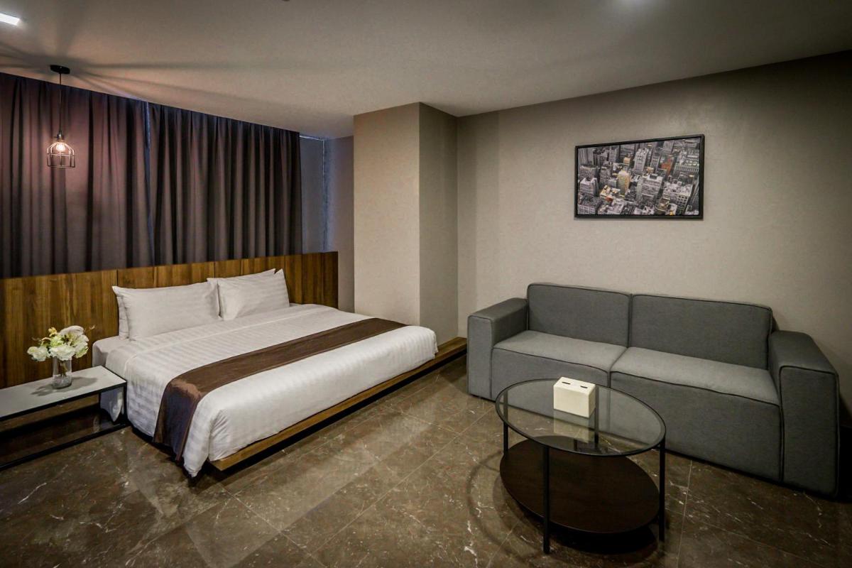 Onix Hotel Bangkok - Housity
