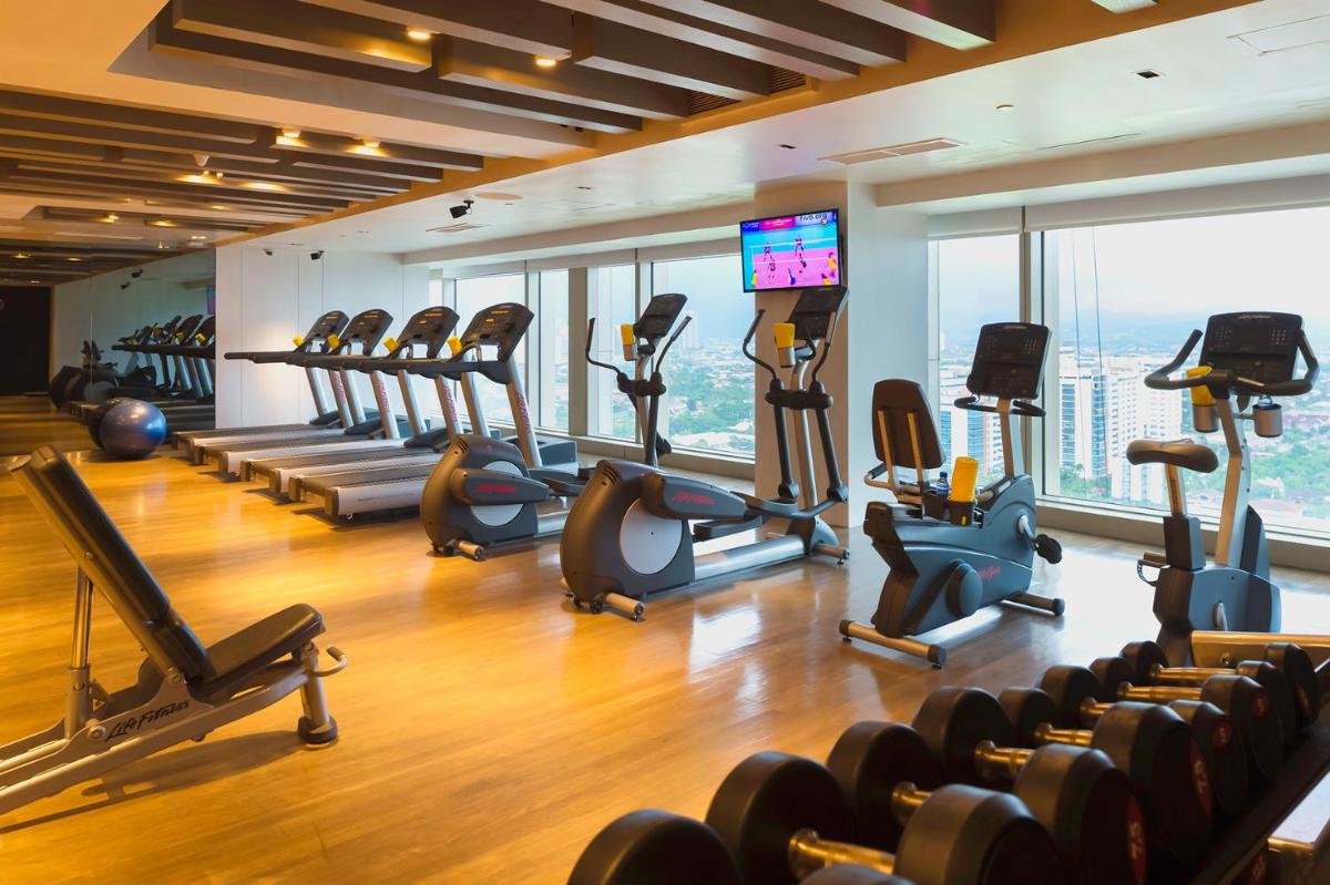 Marco Polo Ortigas Manila - Housity