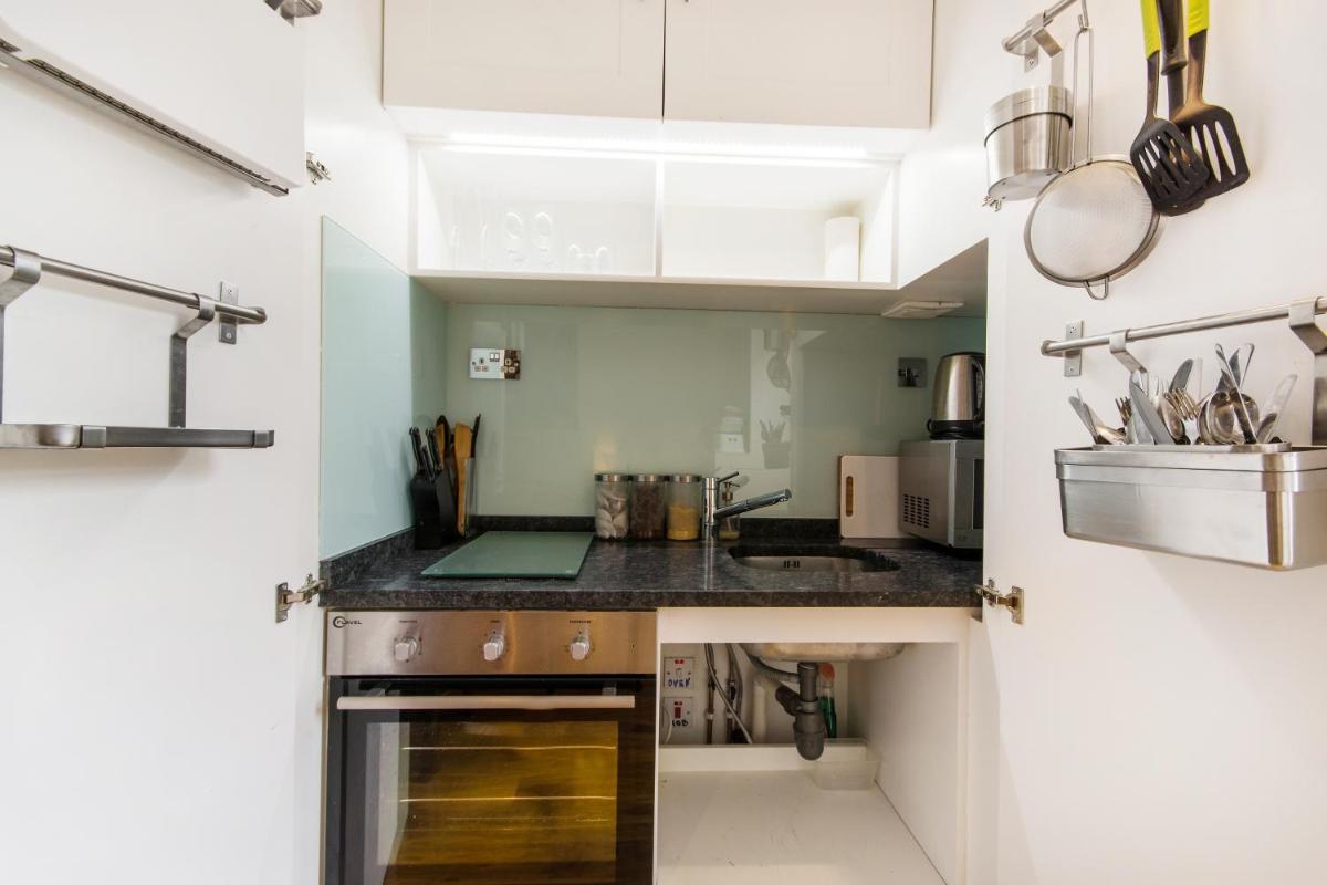 Charming Flat Battersea - Housity