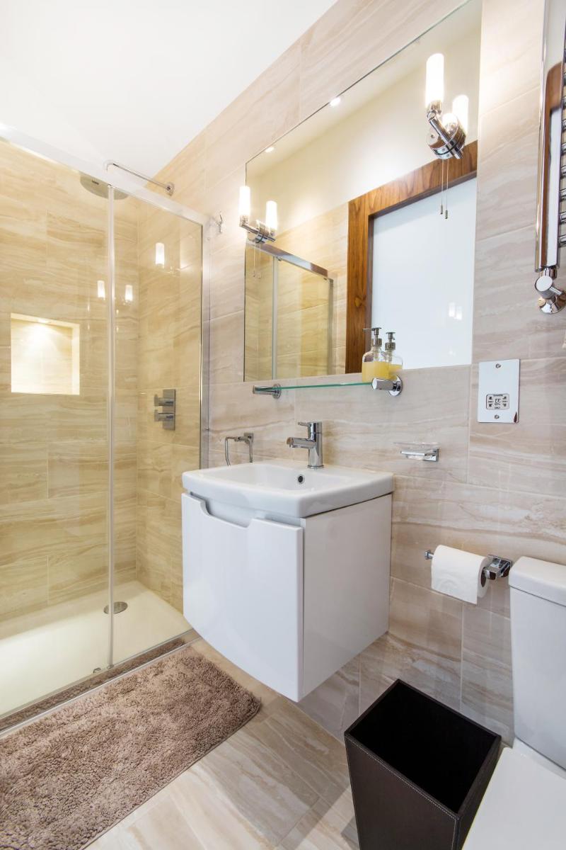 Charming Flat Battersea - Housity