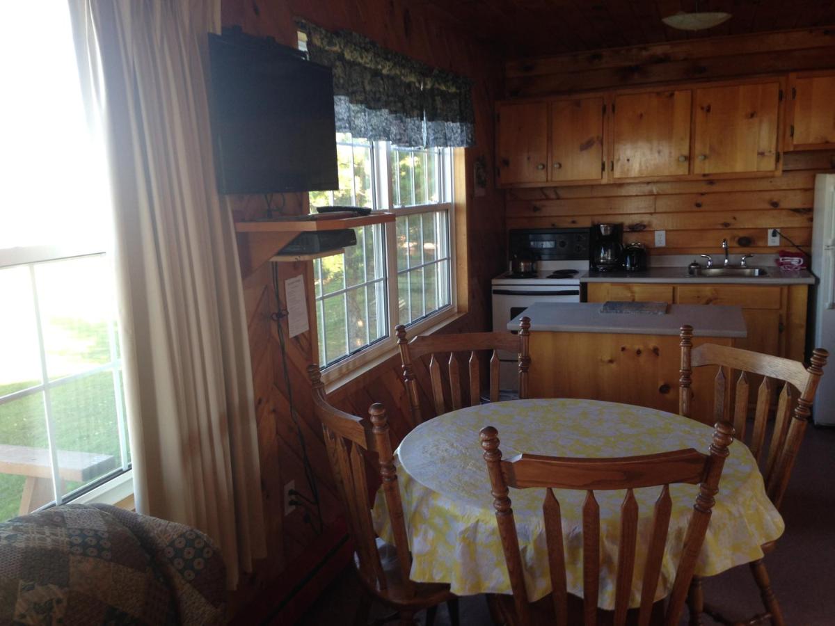 Sea'scape Cottages - Housity